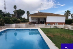 Lora del Río 2254&nbsp;m²