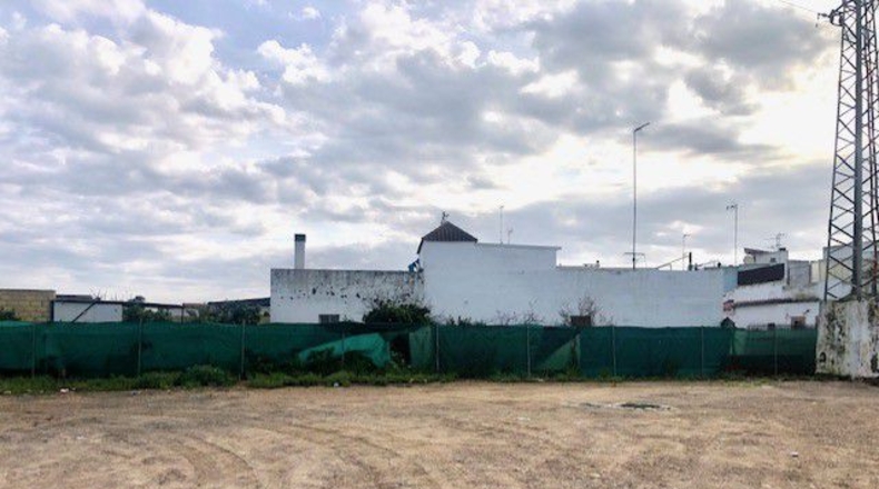 Sevilla - Lora del Río - 445m2
