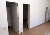 Chalet independiente con terreno en venta en Lora del Río ref: TR344361 foto