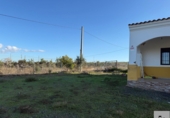 Xalet independent amb terreny en venda a Cantillana ref.: TR365149 foto