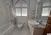 Casa de pueblo en venta en Lora del Río ref: TR393199 foto