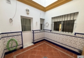 Casa de pueblo en venta en Lora del Río ref: TR393199 foto
