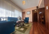 Chalet independiente con terreno en venta en Santo Domingo de la Calzada ref: TR252431 foto