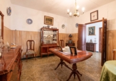 Дом с участком на продажу в городе Fuentes de León Фото
