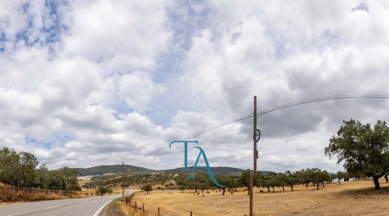 Huelva - Cañaveral de León - 528m2