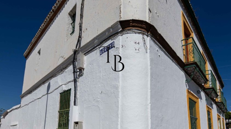 Seville - Santiponce - 955m2