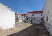 Chalet independiente con terreno en venta en la España, Santiponce, ref: TR187657 foto