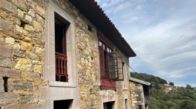 Asturias - Víu'l Picu - 9500m2