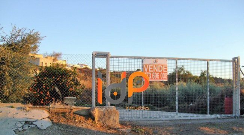 Almería - Santa María de Nieva - 6500m2