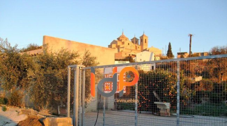 Almería - Santa María de Nieva - 6500m2