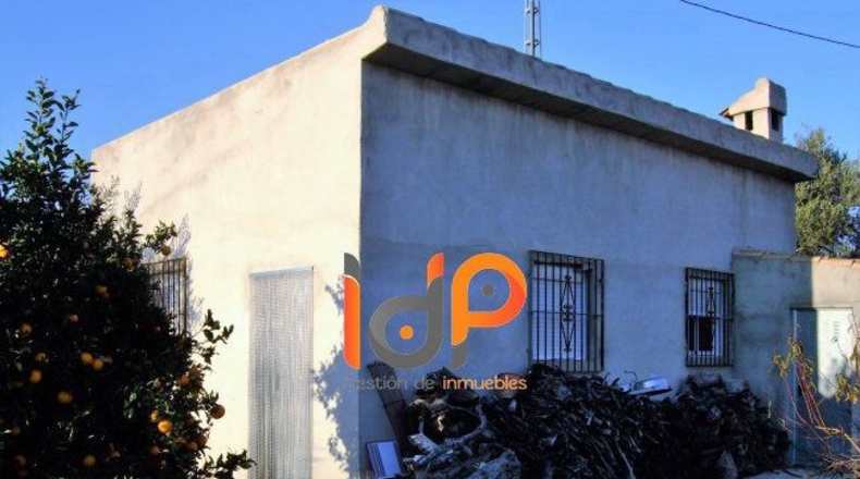 Almería - Santa María de Nieva - 6500m2