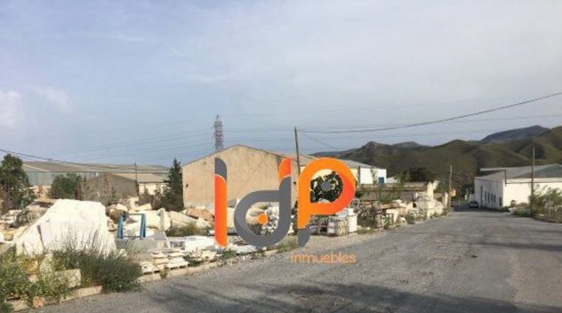 Almería - Fines - 1800m2
