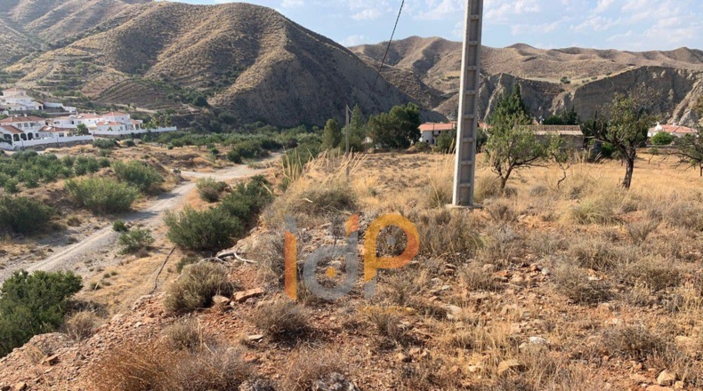 Almería - El Germán - 15000m2