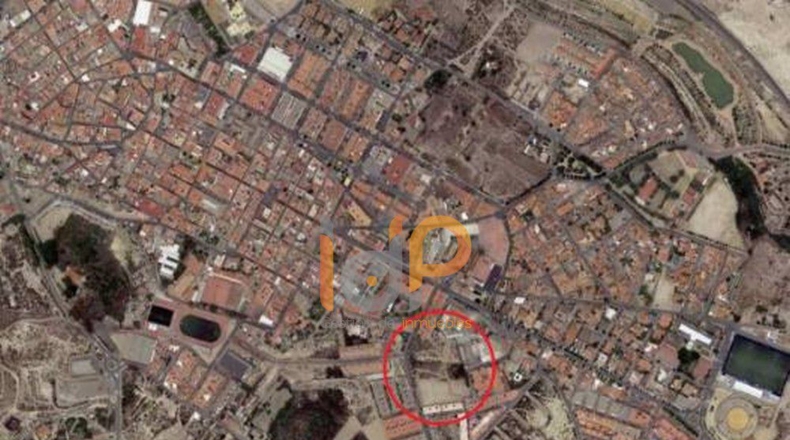 Almería - Vera - 8813m2