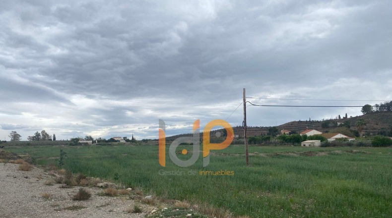Almería - Úrcal - 20000m2