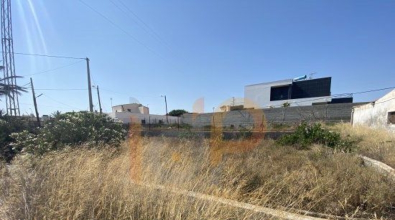 Almería - El Pilar - 2360m2
