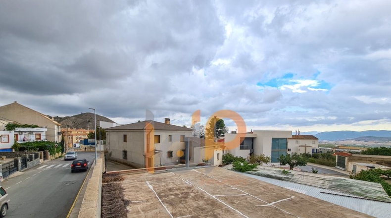Almería - Oria - 2100m2