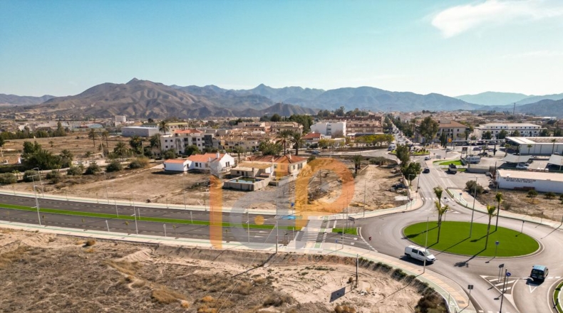 Almería - Huércal-Overa - 3716m2