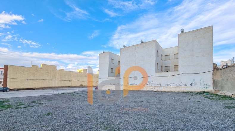 Almería - Alhama de Almería - 2275m2