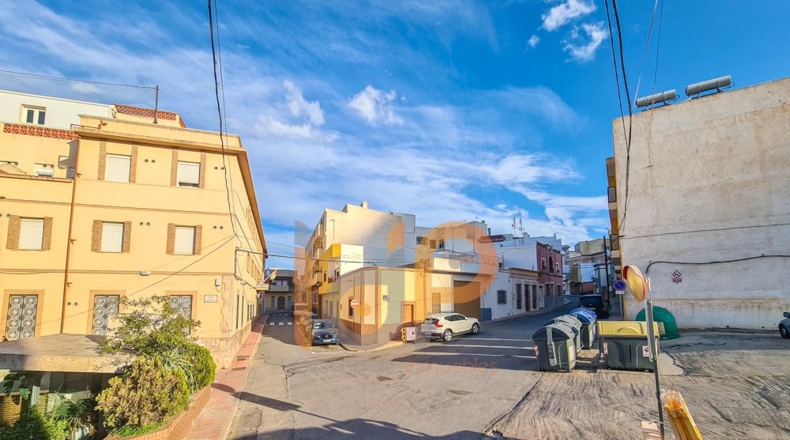 Almería - Alhama de Almería - 2275m2