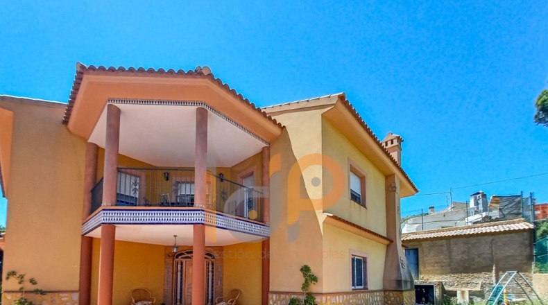 Almería - Las Herrerías - 1600m2