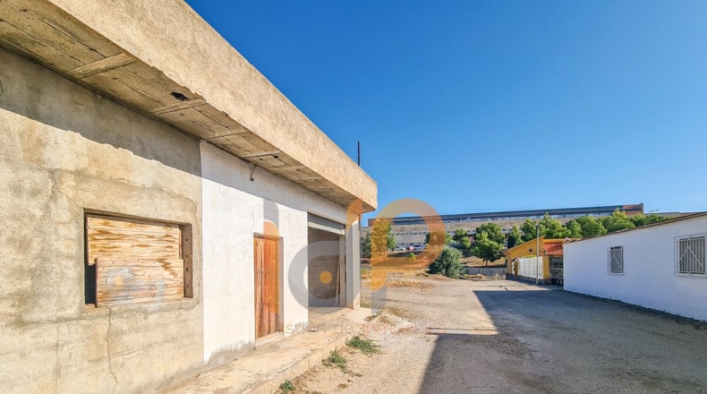 Альмерия - Huércal-Overa - 3350m2