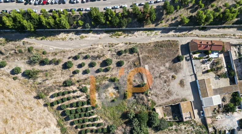Альмерия - Huércal-Overa - 3350m2