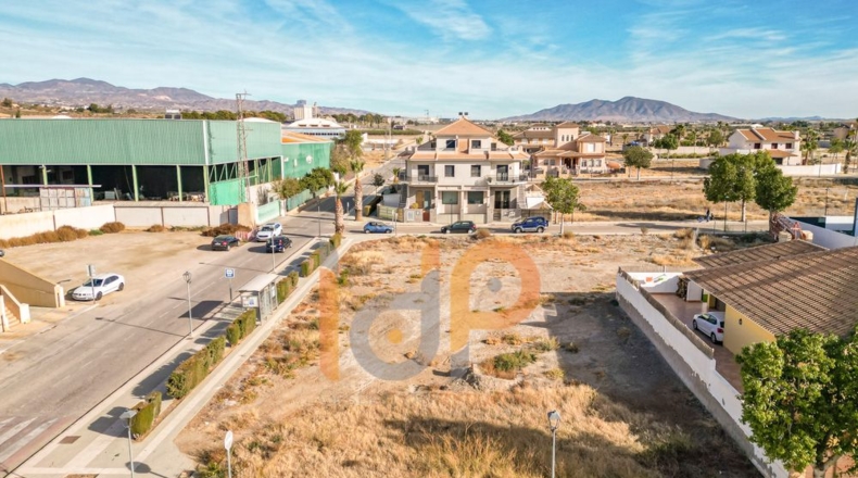Almería - Huércal-Overa - 561m2