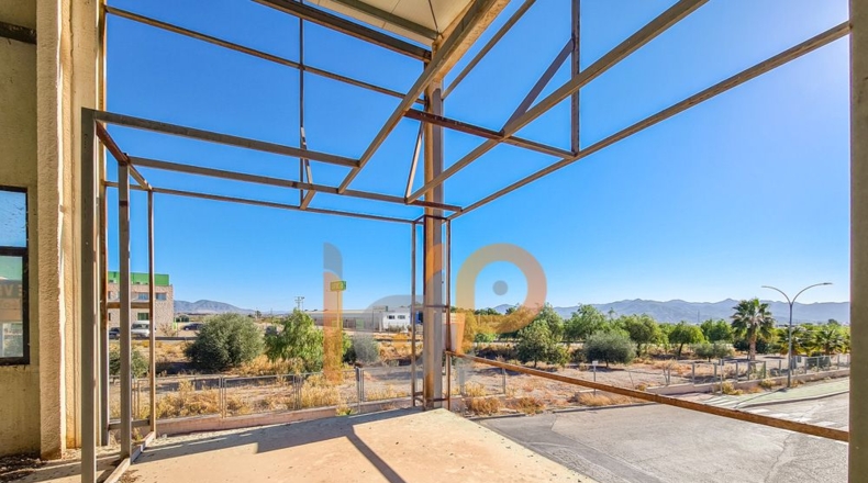 Almería - Huércal-Overa - 2395m2