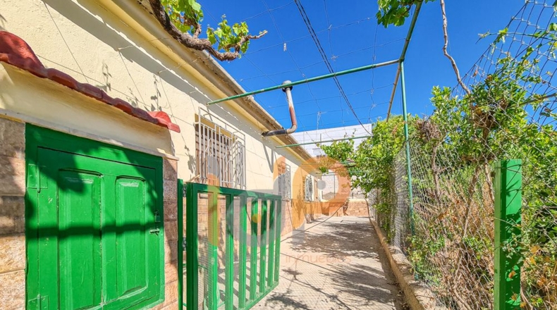 Альмерия - Huércal-Overa - 650m2