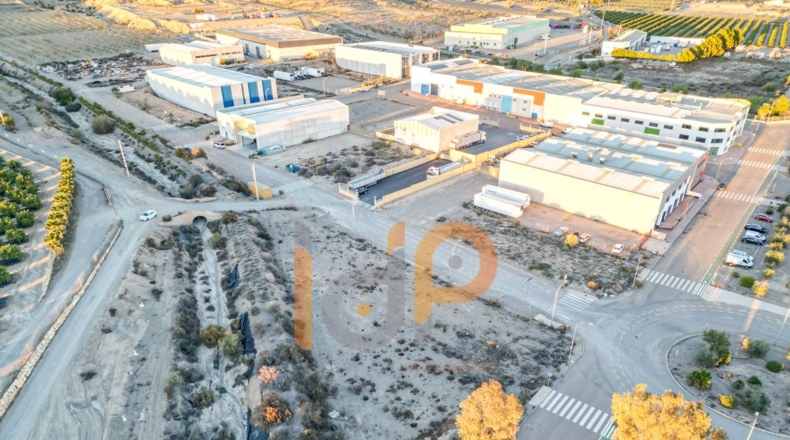 Альмерия - Huércal-Overa - 1357m2