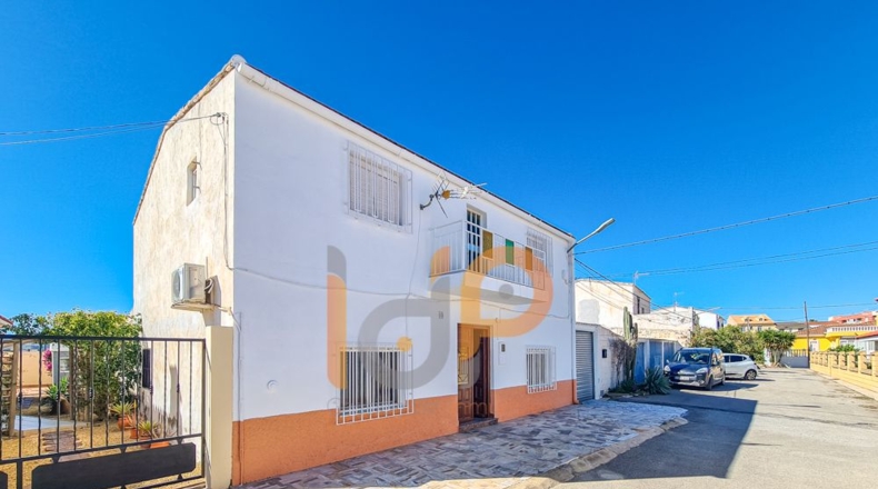 Almería - Zurgena - 380m2