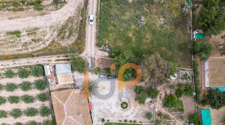 Almería - Huércal-Overa - 2600m2