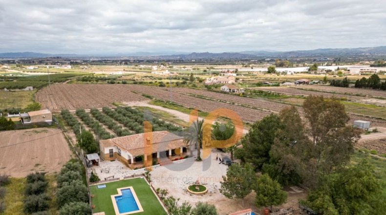 Almería - Huércal-Overa - 2600m2