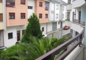Chalet adosado con terreno en venta en Lugo ref: TR51029 foto