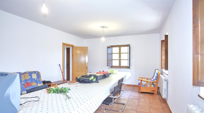 Lugo - A Fonte do Mouro - 3100m2