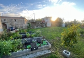 Городская земля под застройку на продажу у города Луго. Фото