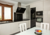 Chalet independiente con terreno en venta en Lugo ref: TR390688 foto