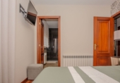 Chalet independiente con terreno en venta en Lugo ref: TR390688 foto