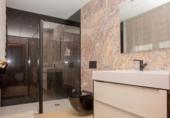 Chalet independiente con terreno en venta en Lugo ref: TR390688 foto