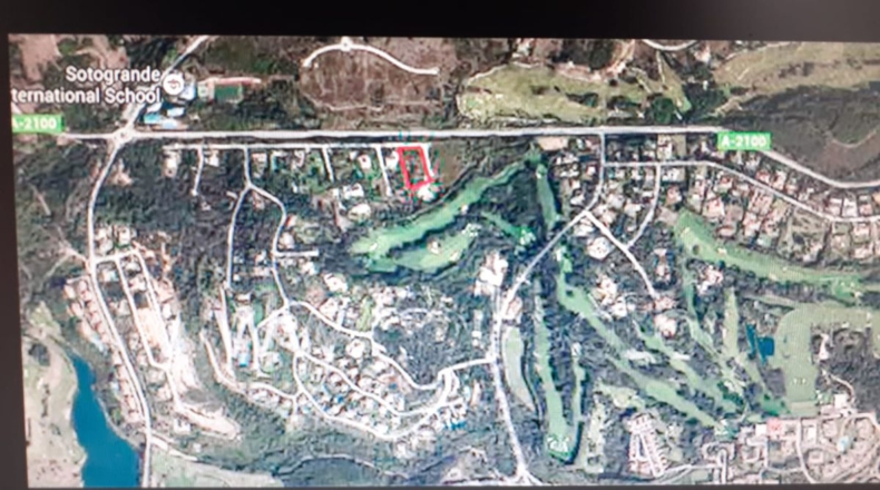 Cádiz - San Roque - 2980m2