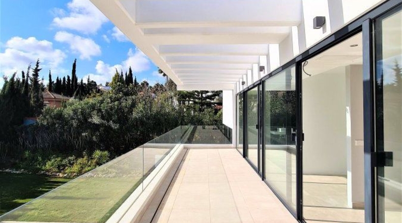 Cádiz - San Roque - 1140m2