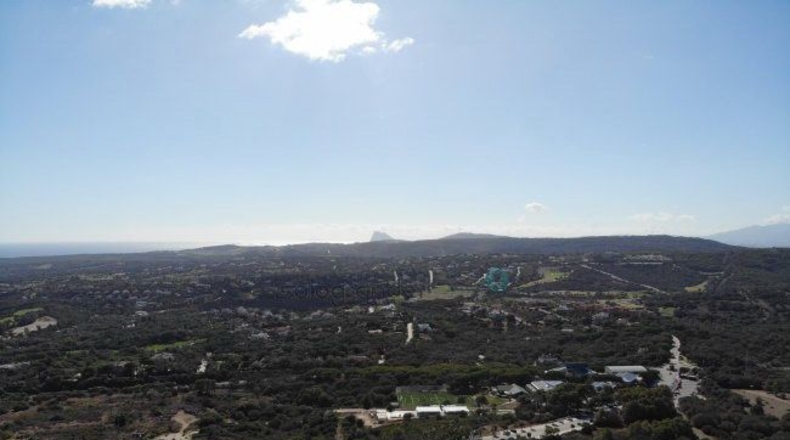 Cádiz - San Roque - 2395m2