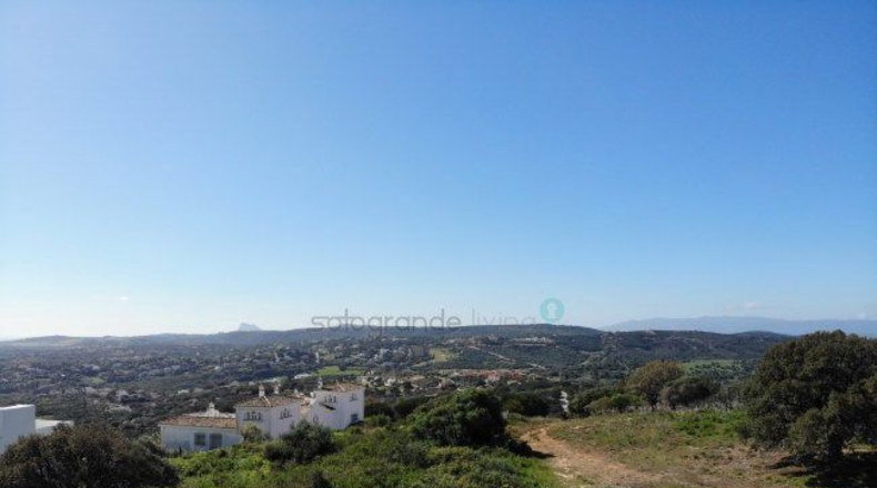 Cádiz - San Roque - 2395m2