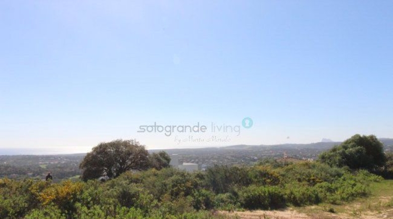 Cádiz - San Roque - 2395m2