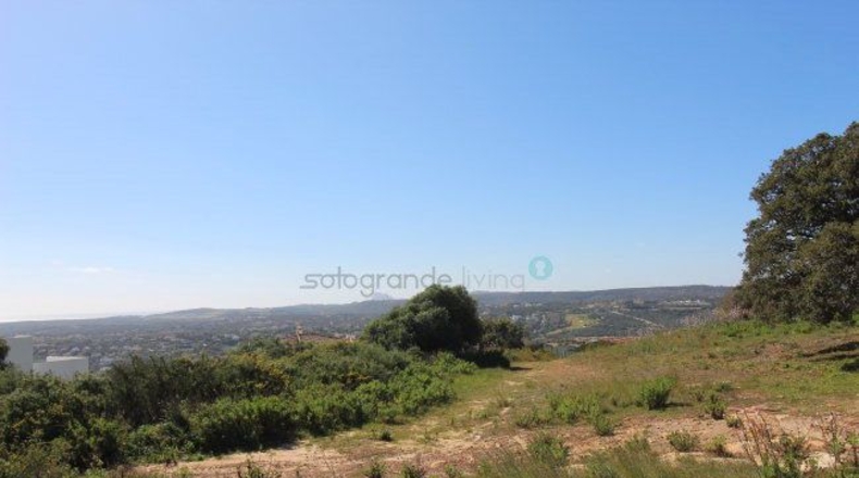 Cádiz - San Roque - 2395m2