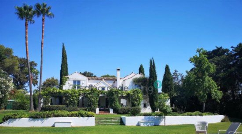 Cádiz - San Roque - 2450m2