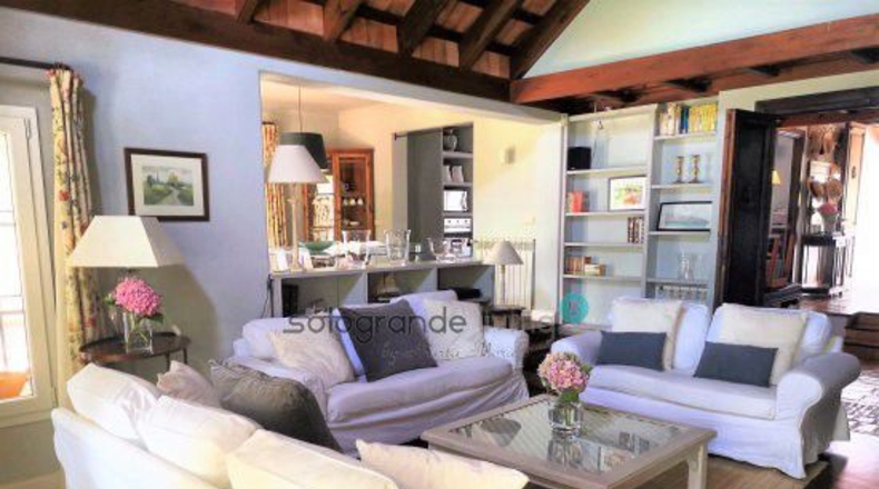 Cádiz - San Roque - 2450m2