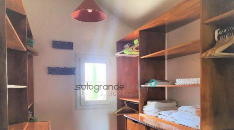 Cádiz - San Roque - 2450m2