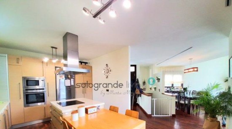 Cádiz - San Roque - 1031m2